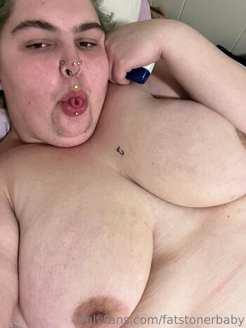 ur bbw pocket gf / fatstonerbaby nude photo #18