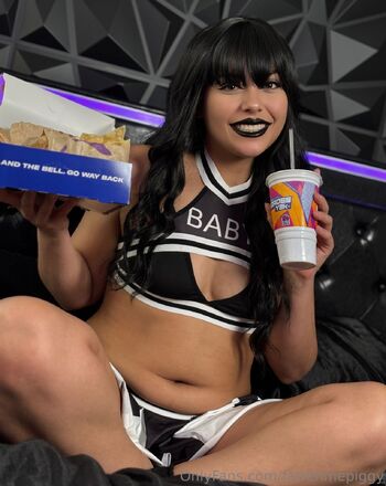 FattenMePigg / fattenmepiggy / fattenmisspiggy nude photo #31