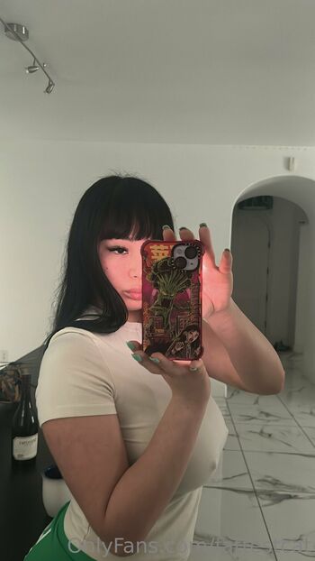 ฅﻌ / fattestcat nude photo #12