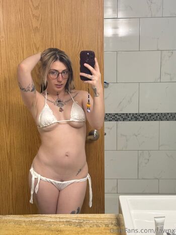 Fawne (top .01 / fawnx nude photo #23