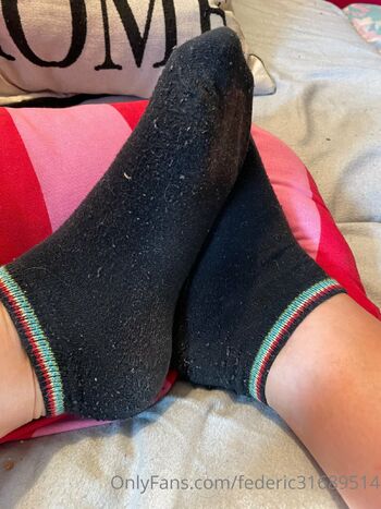 federic / federic31689514 / sweetdreamsfeet6 nude photo #4