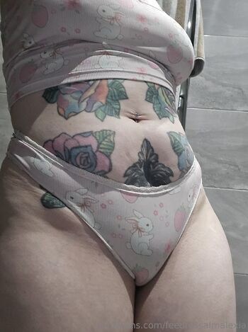 Almalexia / feedressalmalexia nude photo #9