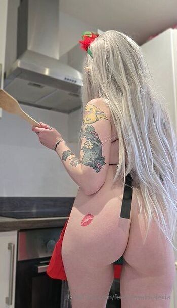Almalexia / feedressalmalexia nude photo #32