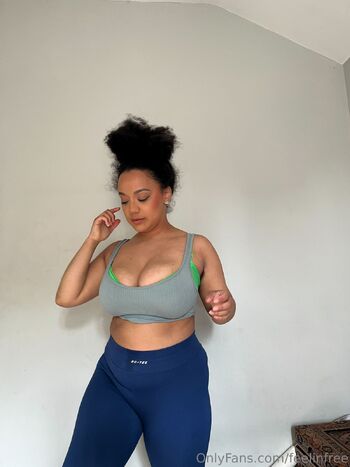 Terr / feelinfree nude photo #27