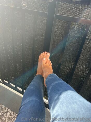 Tootsi / feetbytootsiefree nude photo #11
