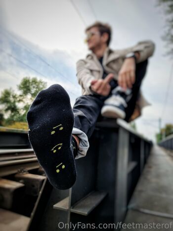 FeetMaste / feetmasterof nude photo #3