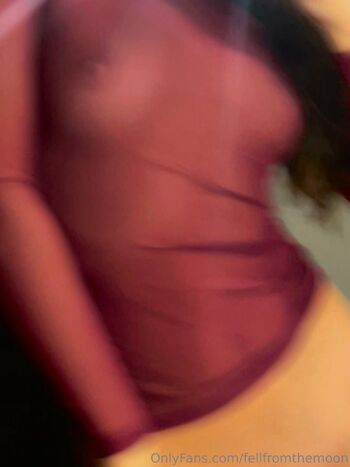 Fellfromthemoo / fellfromthemoon nude photo #1