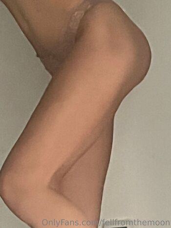 Fellfromthemoo / fellfromthemoon nude photo #13