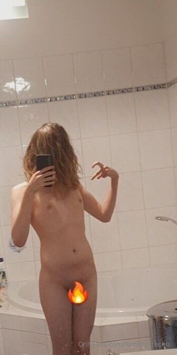TeCh / femboy_techu nude photo #3