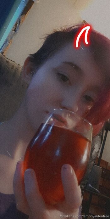 Femboi Aide / femboyaidenfree nude photo #1