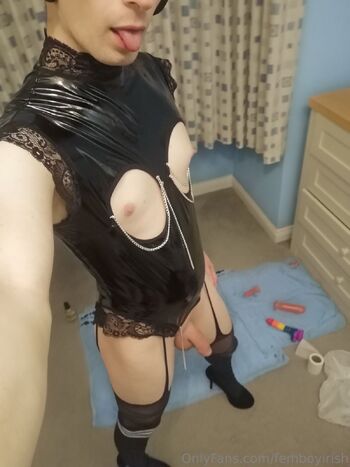 Femboy Irish / femboyirish nude photo #1