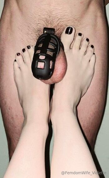 Femdom_Violett / femdom_violette nude photo #9