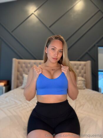 Mistress AJ / femdomqueenaj nude photo #4