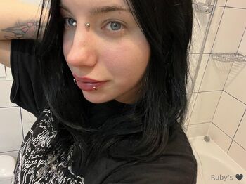 ᴍɪꜱᴛʀᴇꜱꜱ ʀᴜʙʏ / femdomruby nude photo #10