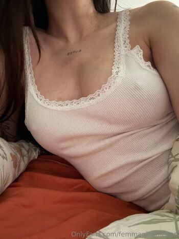 Emma / femmaninomenon nude photo #36