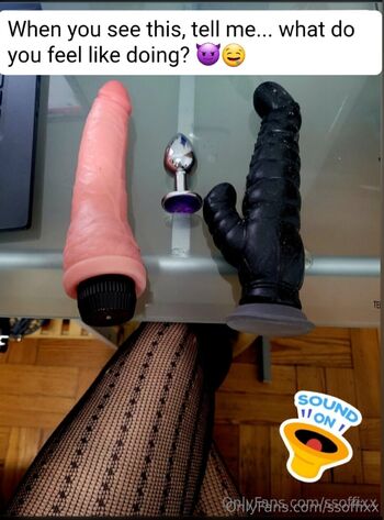 S o ff ii / fetish.goddess nude photo #19