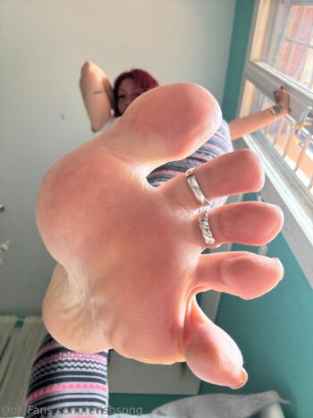 RoomOfAngel / fetishsong / strange.call nude photo #21