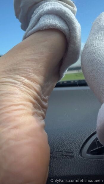 Fetishxquee / fetishxqueen nude photo #17