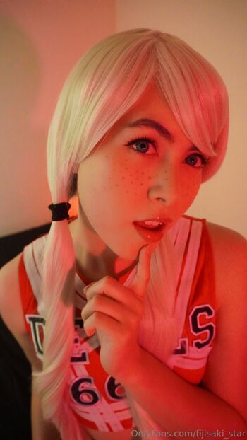 Fijisak / fijisaki_star nude photo #2