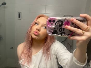 your bab / finnishfairyy nude photo #1