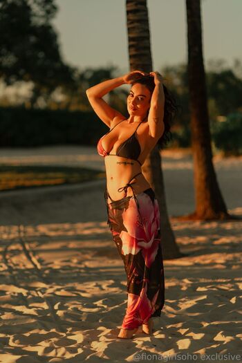 FionaGirlSoh / fionagirlsoho nude photo #8