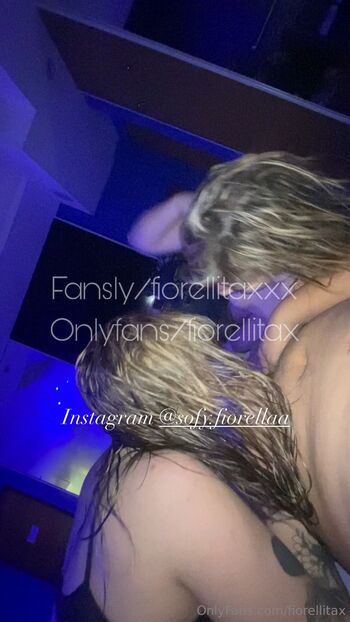 Fiorellitaxx / fiorellitax / sofy.fiorellaa / fiorellitaxx_ nude photo #3