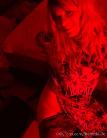 Trixie (firebird / firebird4life nude photo #33