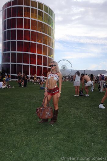 Peachy Cheeks / fitcheeks nude photo #22