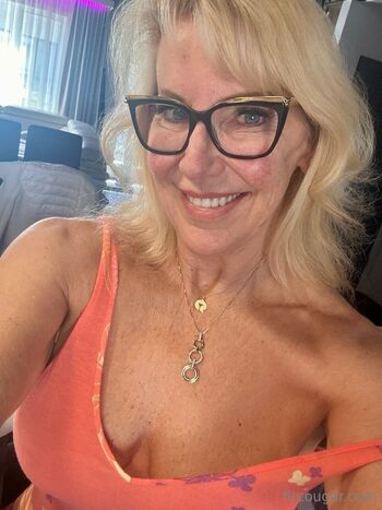 FitCougar Bianc / fitcougar50 nude photo #15