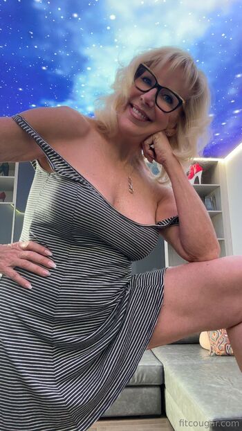 FitCougar Bianc / fitcougar50 nude photo #32