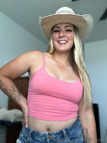Cowgirl J / fithorsechick nude photo #15