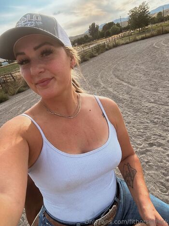 Cowgirl J / fithorsechick nude photo #29