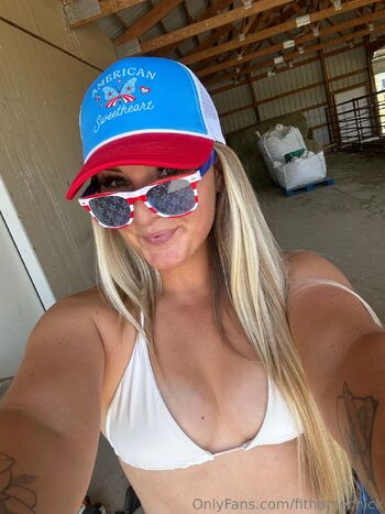 Cowgirl J / fithorsechick nude photo #34