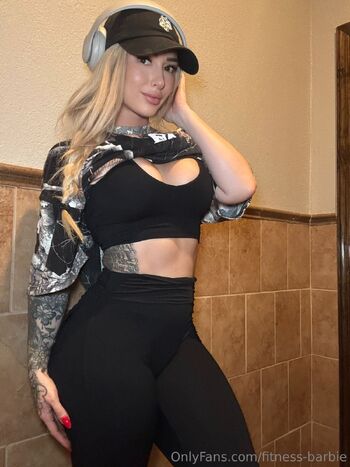 Fitness Barbi / fitness-barbie nude photo #13