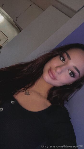 Li / fitnessgirl98 nude photo #35