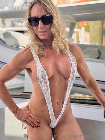 Jewel / fitwifejewels / xo_fitwifejewels nude photo #29