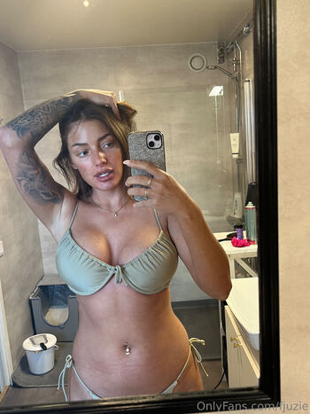 Fjuzie / fjuzie nude photo #14