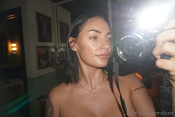 Fjuzie / fjuzie nude photo #17