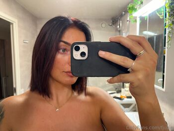 Fjuzie / fjuzie nude photo #30