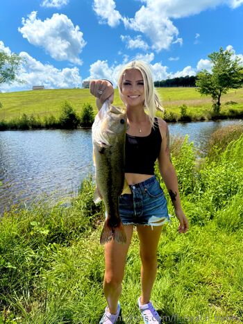 Officer Cec / fl_beach_bunny nude photo #11