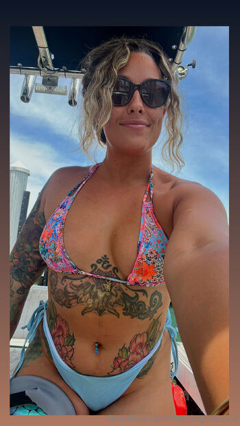 Alex / flaminghoe123 nude photo #29