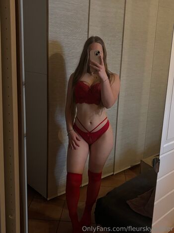 Fleur Skywalker / fleurskywalker nude photo #11