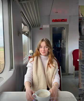 FleurFreePag / fleurxxy nude photo #31