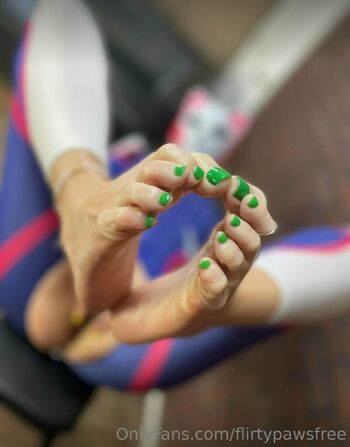 Flirty Paws FRE / flirtypawsfree / flirtypaws nude photo #15