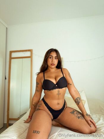 Flora / florasfun nude photo #10