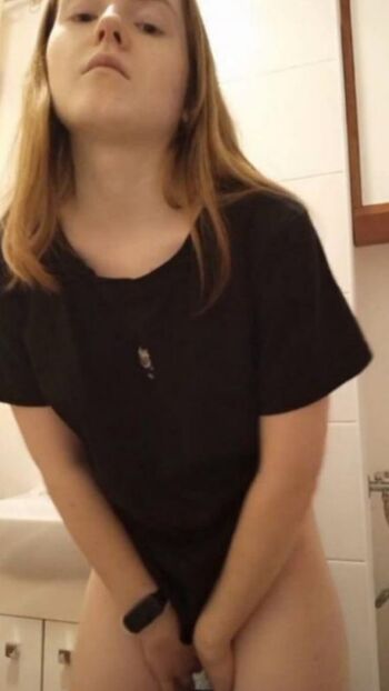 FLOR LETS VideoCal / florcurvy nude photo #7