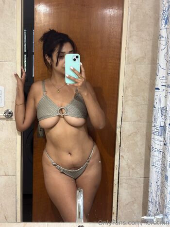 Flore / floretrxn nude photo #39