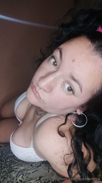 𝐄𝐌𝐌𝐀 𝐑𝐎𝐒𝐄 𝐑𝐄𝐃𝐇𝐄𝐀𝐃 / floweremma nude photo #46