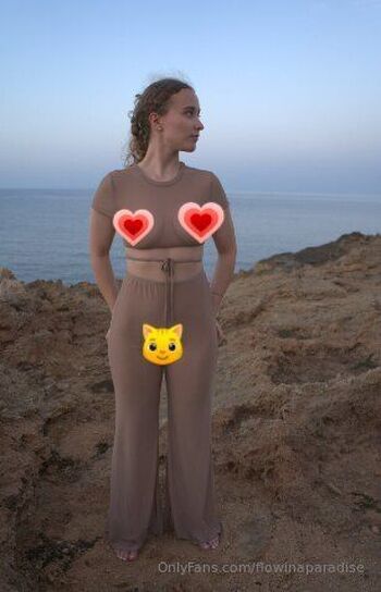 flowina paradise / flowinaparadise nude photo #19