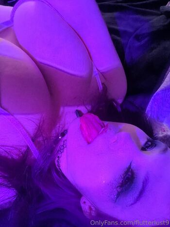 Flutte / flutterlust9 / mary_elizabitch9 nude photo #6